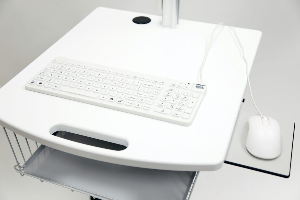 Mov itTelemedicineCart ManandMachineKeyboard 1